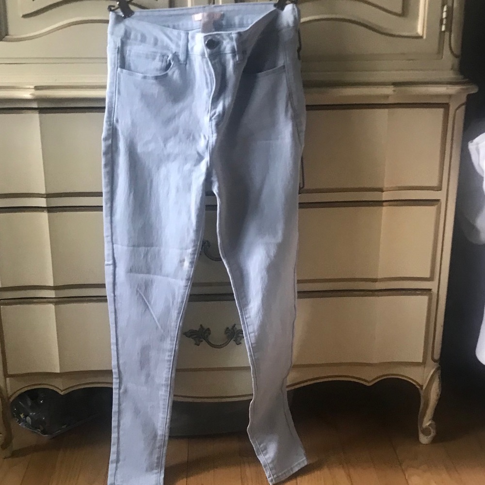 Light jeans